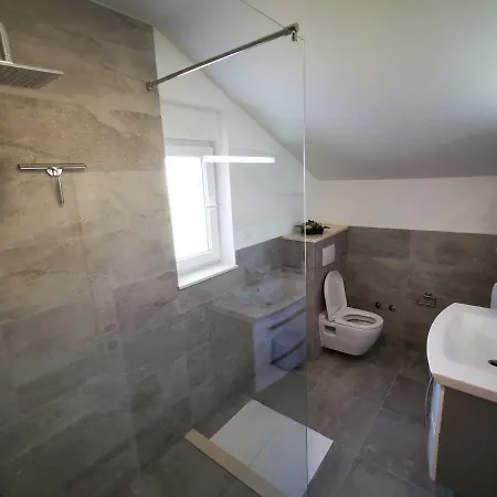 New 9 Minutes From Split Airport *
