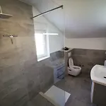 New 9 Minutes From Split Airport *