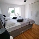 New 9 Minutes From Split Airport