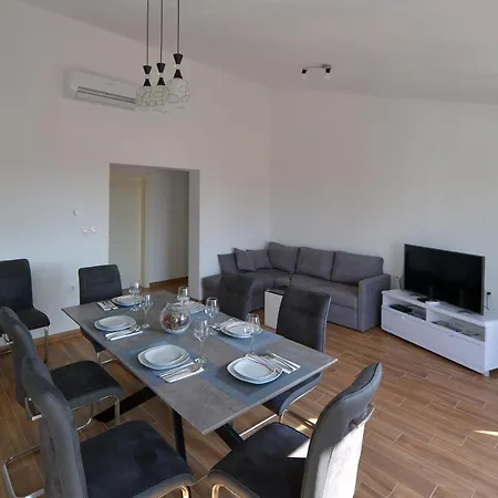 Apartamento New 9 Minutes From Split Airport Kaštela